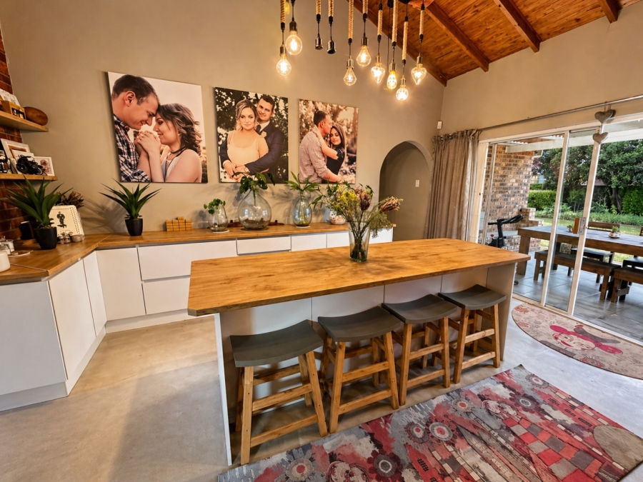 5 Bedroom Property for Sale in Vaalpark Free State